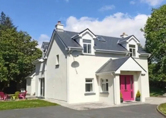 Atlantic Way Cottage - Peaceful Connemara Retreat Near Aran Islands